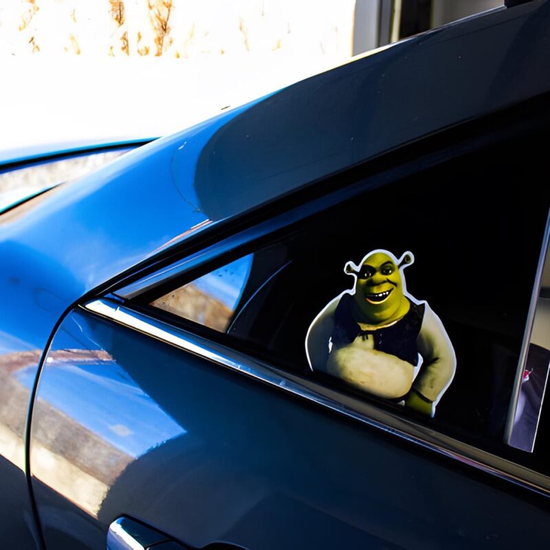 Shrek Peeker